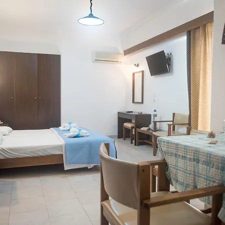 Hotel apartamentowy Antonios 4*