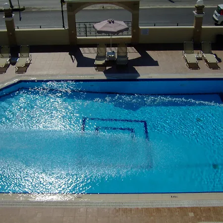 Hotel apartamentowy Antonios 4*