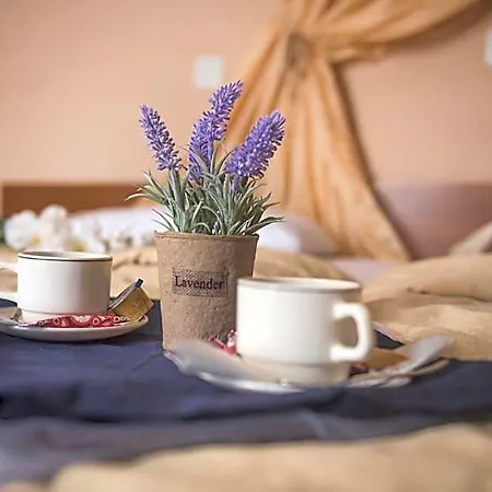 Hotel apartamentowy Antonios