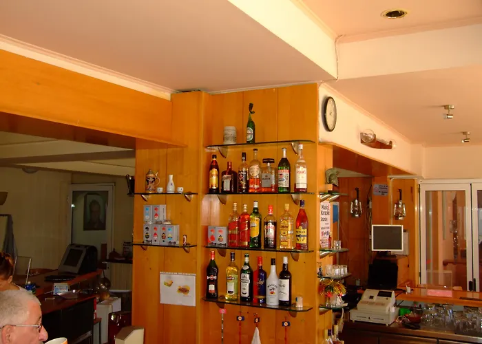 Antonios فاليراكي